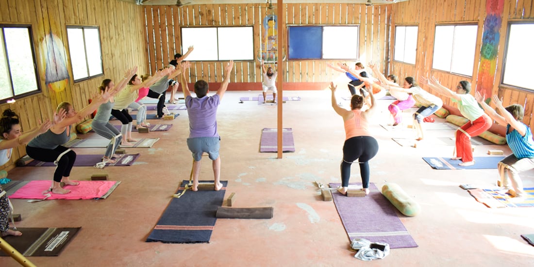 reasons_you_need_to_come_to_mahatma_rishikesh_yoga_retreat